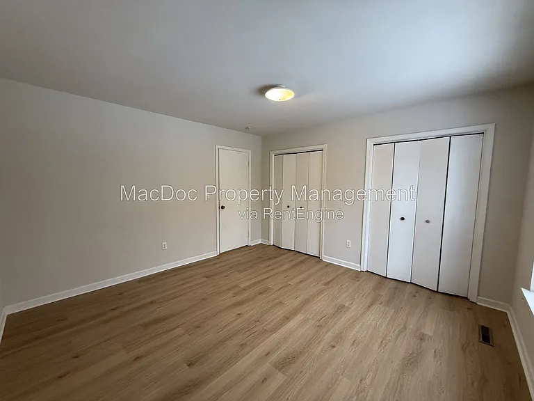 5230 Kings Wood Ln — Photo 14