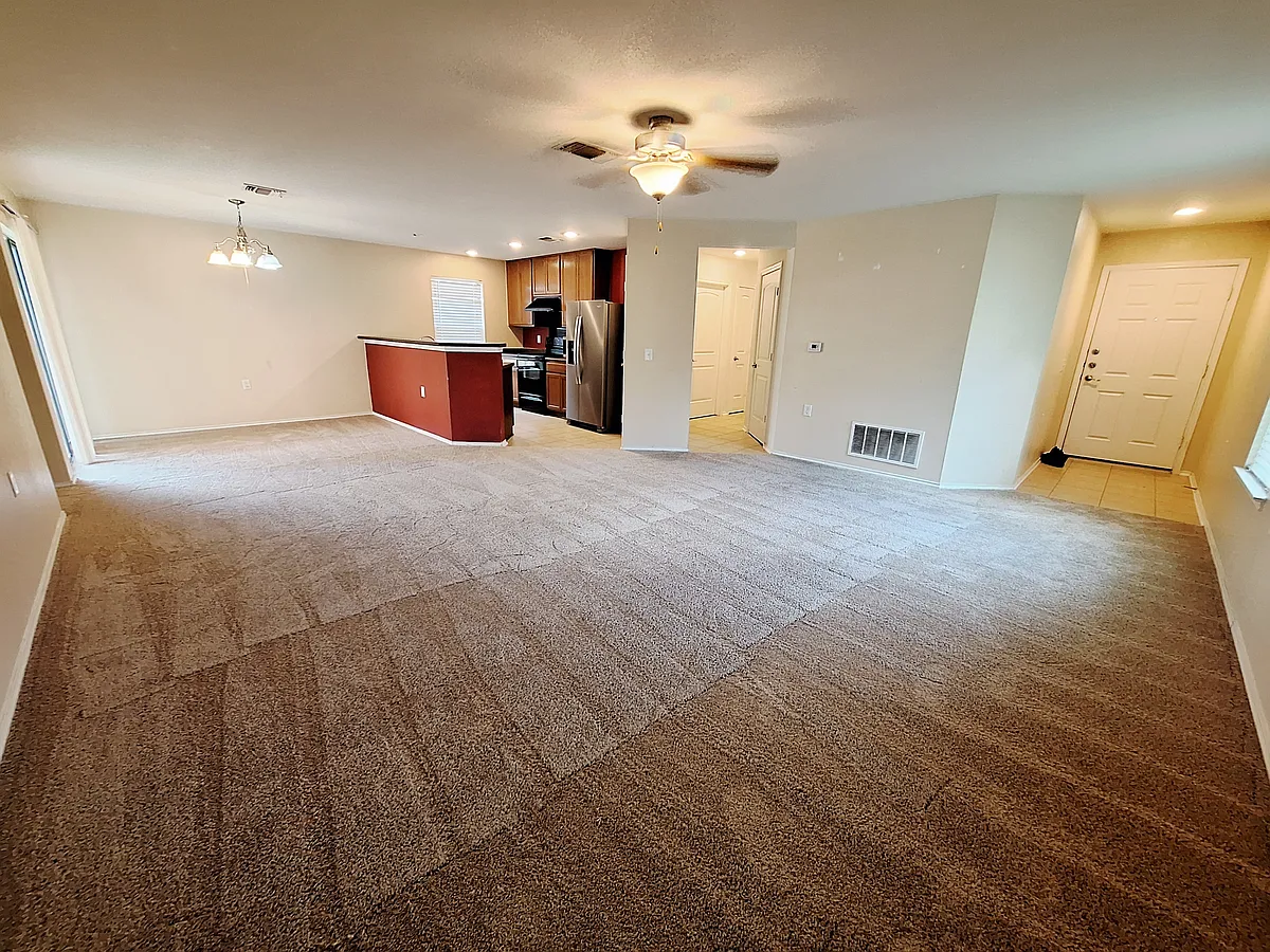 Building Photo - 8808 Stambourne St