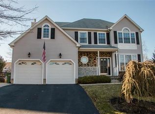 45 Kyle Dr, Phillipsburg, NJ 08865