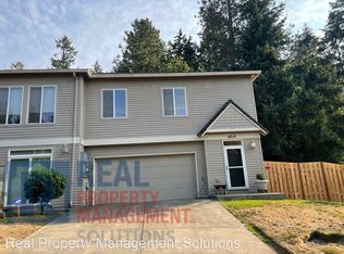 4218 SW Carson St, Portland, OR 97219