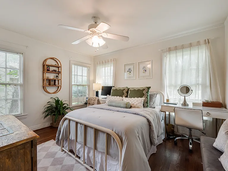 6219 Revere Pl — Photo 12