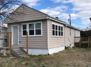 706 N Charles St, Belleville, IL 62220