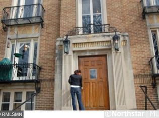 3021 James Ave S APT 202, Minneapolis, MN 55408