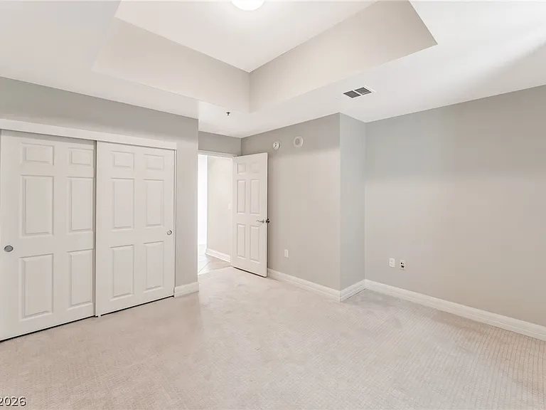 150 Las Vegas Blvd #1711 — Photo 29