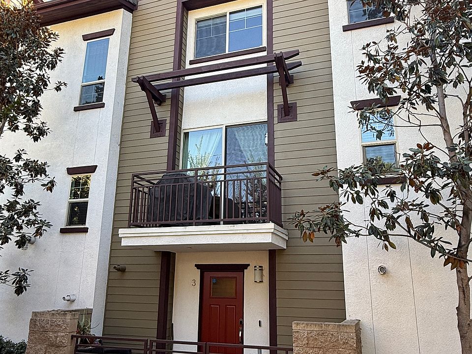 1st image of 1631 Echo Park Ave APT 3