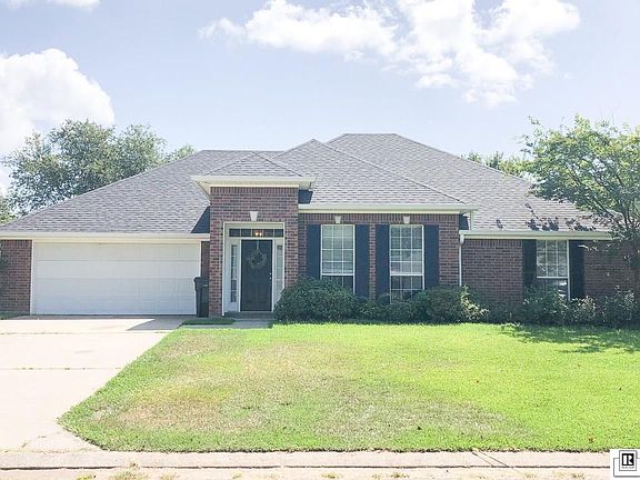 3rd image of 212 Winchester Dr
