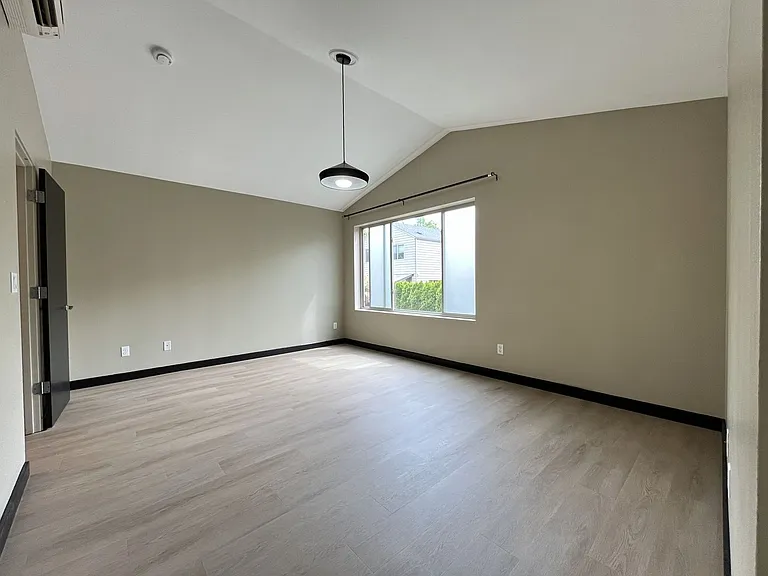 13758 SE Linden Ln — Photo 25