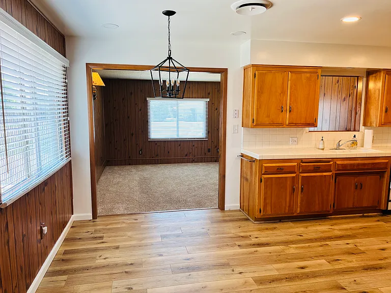6212 Friant Dr — Photo 10
