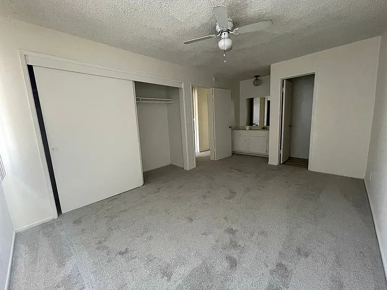 1010 S Atlantic Blvd — Photo 10