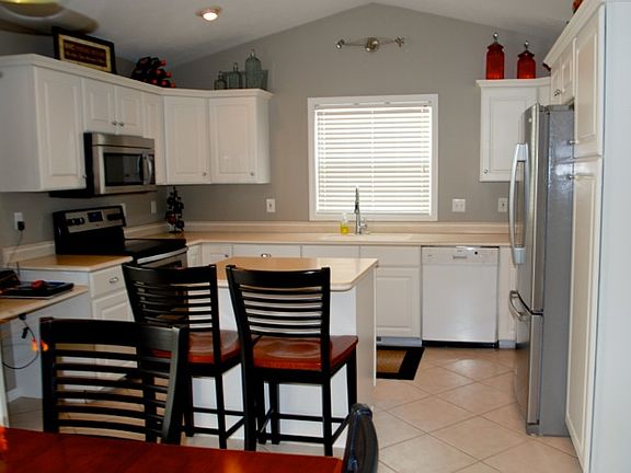 2nd image of 14546 Twin Oaks St