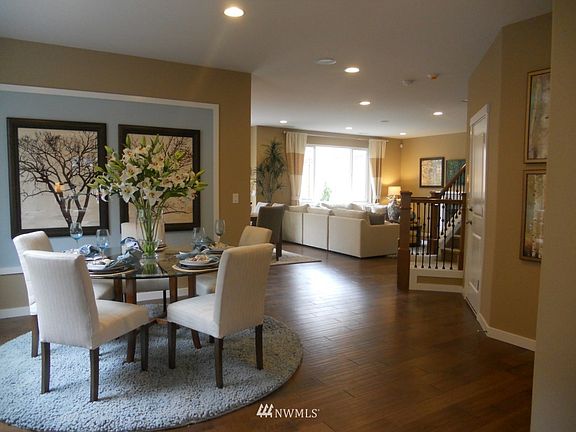 2nd image of 34207 SE Ash (524) Street