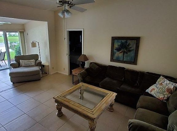 5th image of 3019 SW Westlake Cir