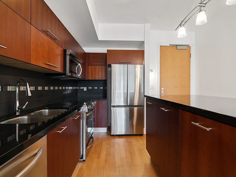 603 Davis St #1105 — Photo 2