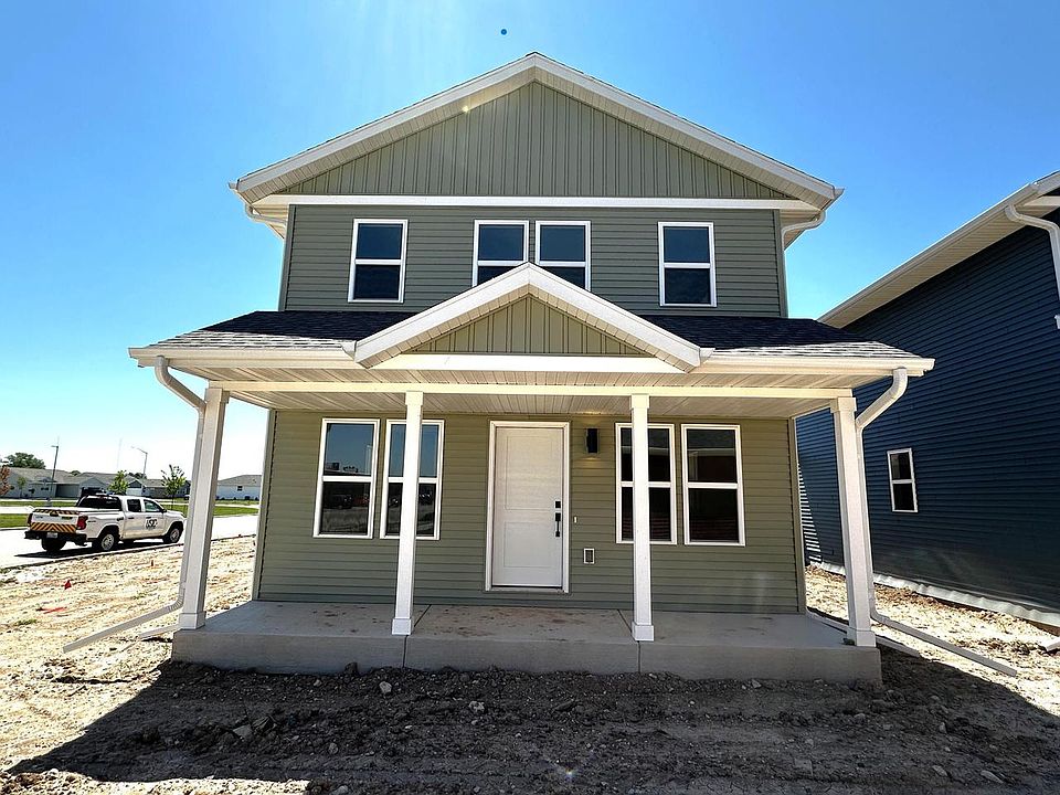 1st image of 1052 Wipple WAY