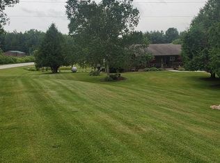 7206 E Taus Rd, Whitelaw, WI 54247