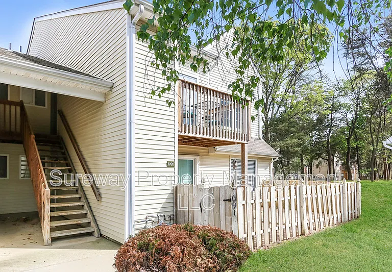1091 Tristam Cir — Photo 1