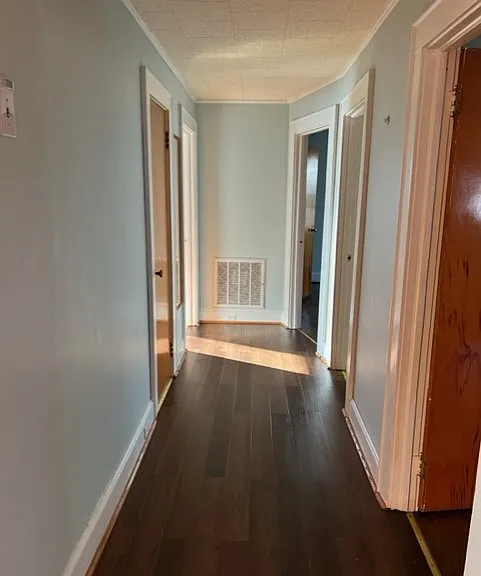205 Highland Ave SW — Photo 9