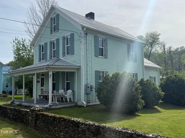 212 Main St, Roan Mountain, TN 37687