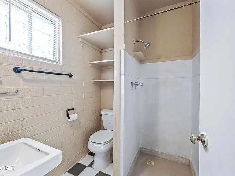 343 W Portland St #6 — Photo 8