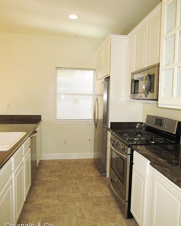 1st image of 6838 Geary Blvd APT 3