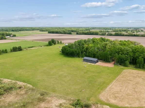 12271 Auburn Rd, Grasston, MN 55030