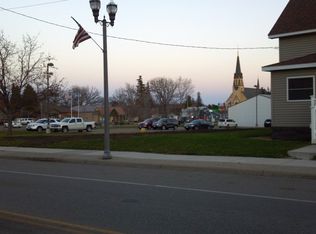 203 1st Ave S, Freeport, MN 56331