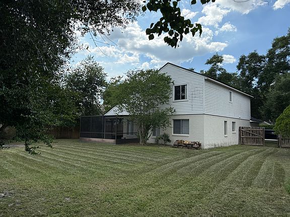 4th image of 757 Heather Glen Cir