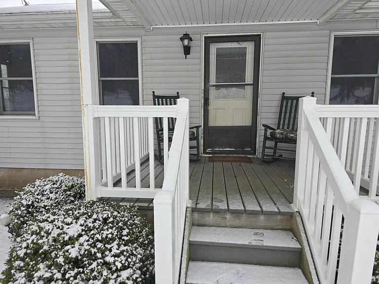 191 Lee Rd — Photo 2