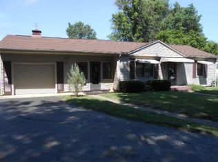 5 Marigold Dr, Terre Haute, IN 47803