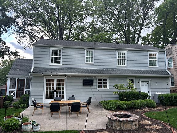 3rd image of 5113 Clark Dr