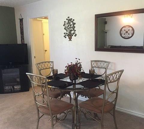 4th image of 4508 Village Ct