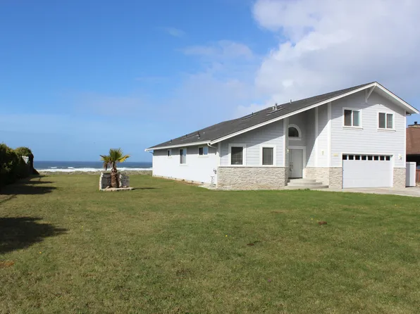 2620 Knox Cove Dr, McKinleyville, CA 95519