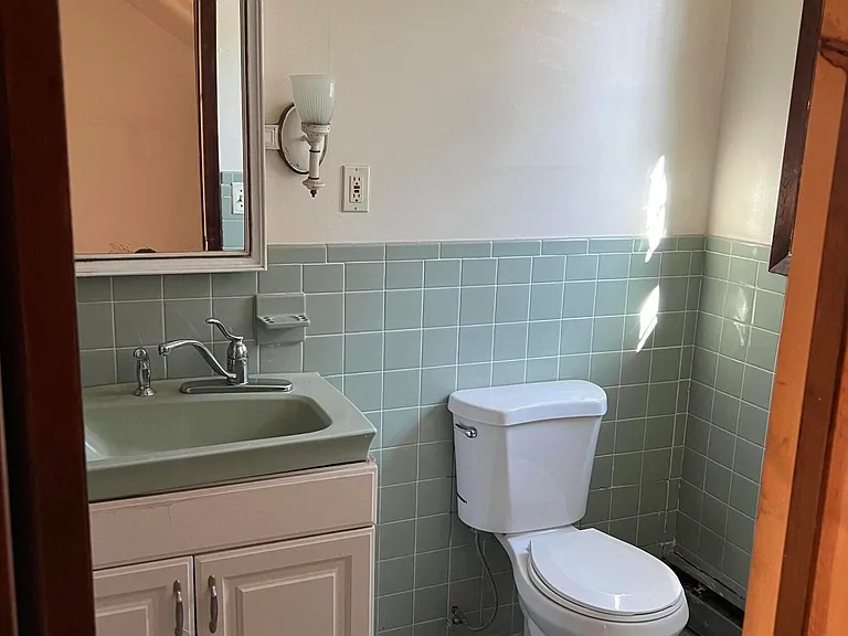 84 Bethany Rd — Photo 11