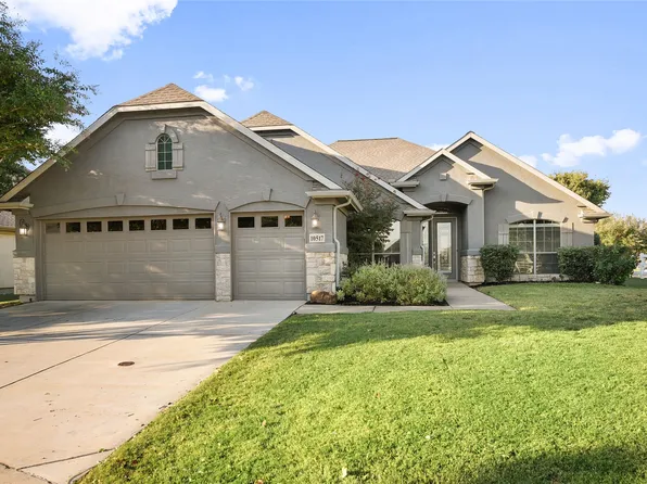 10517 Belvedere Dr, Denton, TX 76207