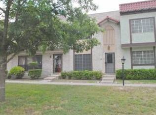 6815 Crown Rdg, San Antonio, TX 78239