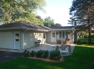 34 Lakeview Dr, Yorkville, IL