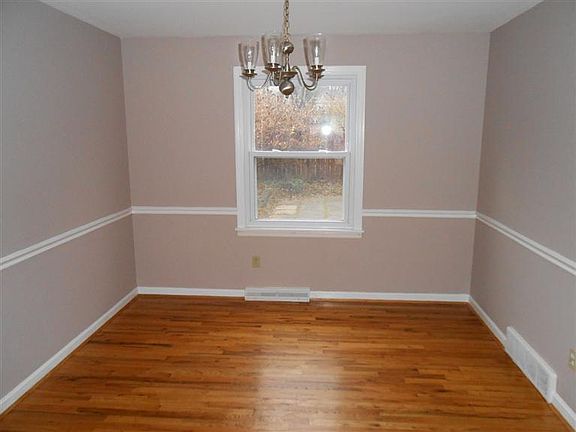 4th image of 5711 Shady Hollow Ln