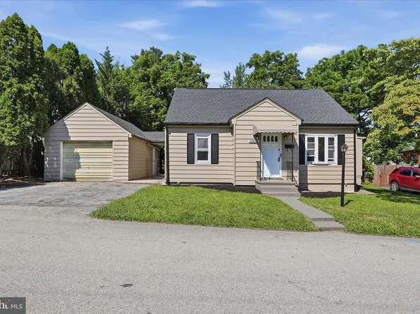 11006 Decker Ave, Hagerstown, MD 21740