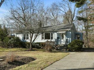 1121 Main St, Walpole, MA 02081