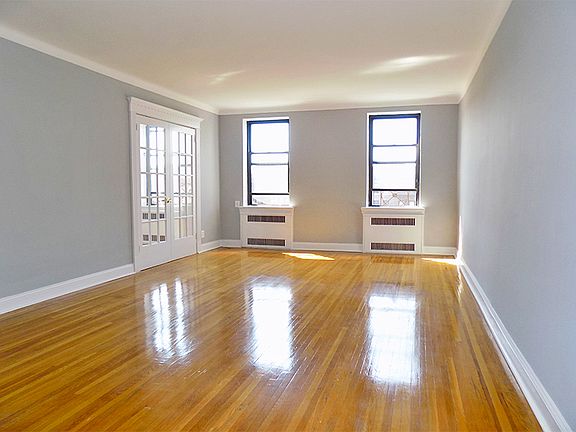 5th image of 10915 Queens Blvd APT 6G