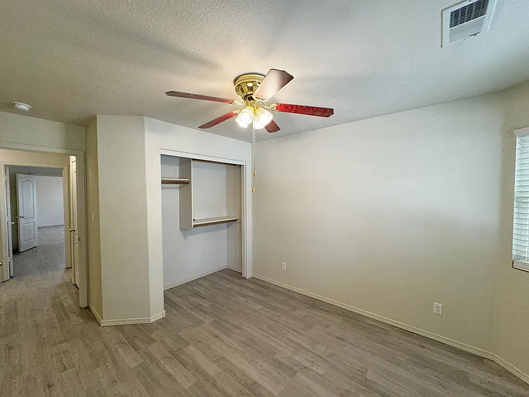 7152 Elk Creek Rd NE — Photo 27