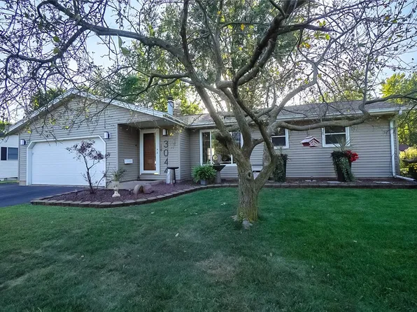 3044 Hartwood Drive, Eau Claire, WI 54703