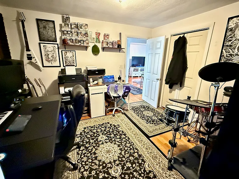 12 Commonwealth Ct #8 — Photo 10