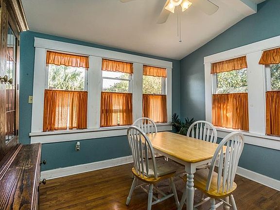 4th image of 207 W Virginia Ave