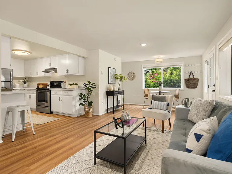 121 Wood Ave SW #B — Photo 9