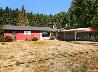 8450 NW Meadow Lake Rd, Carlton, OR 97111