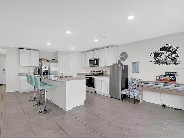 16767 Sunburst Lake St — Photo 8