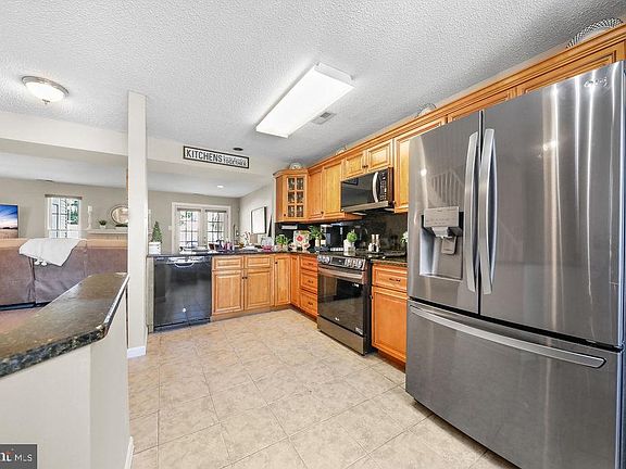 2nd image of 205 Royal Dr