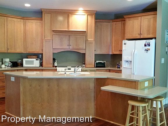 4th image of 138 Windwood Ln #B