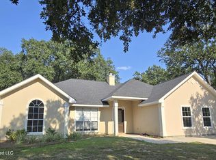 1504 S 7th St, Ocean Springs, MS 39564